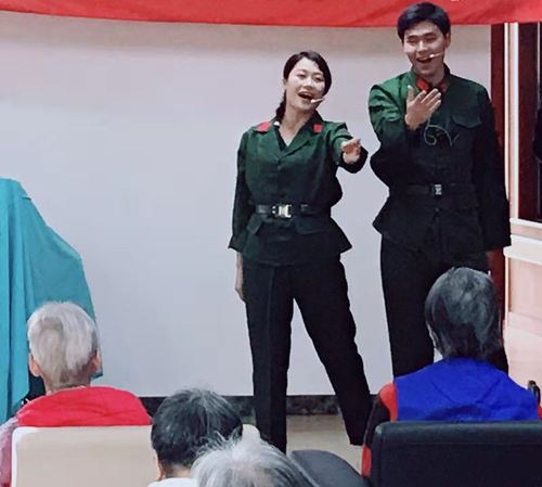 网孙越(男),林黛薇表演:绒花.jpg