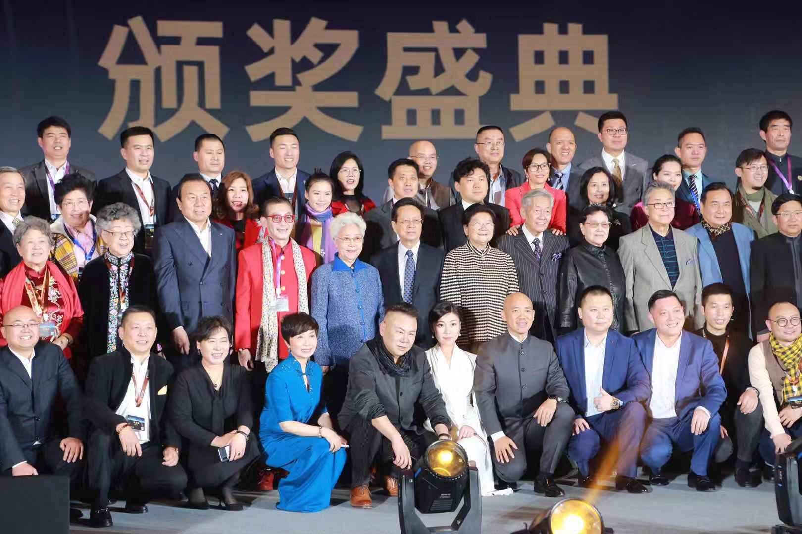 品牌年度人物1.jpg