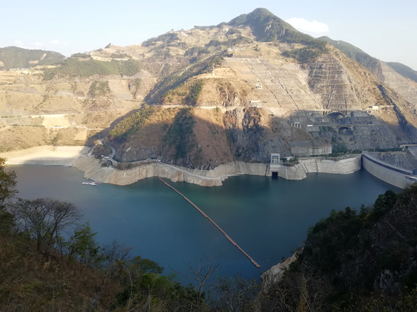 小湾电站大坝.png
