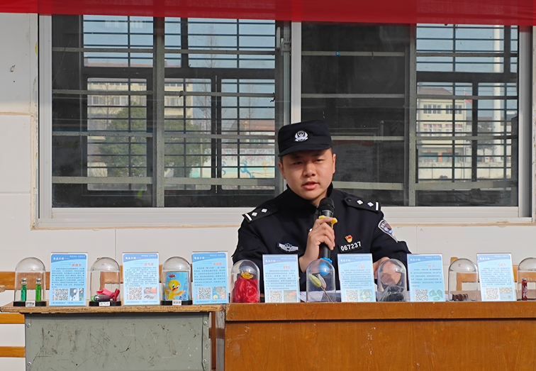 屏幕截图 2025-02-27 163328.png