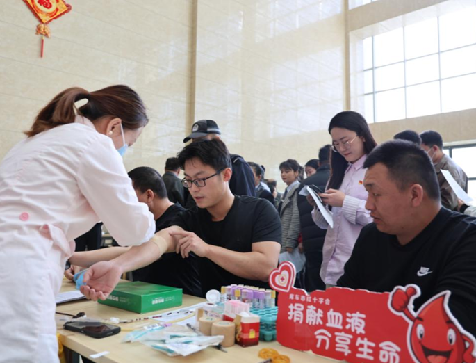 屏幕截图 2025-03-13 190921.png