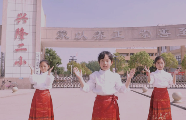 屏幕截图 2025-04-22 204451.png