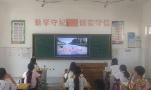 屏幕截图 2025-05-16 220847.png
