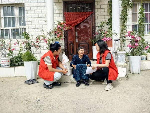 古尔邦节慰问33.jpg