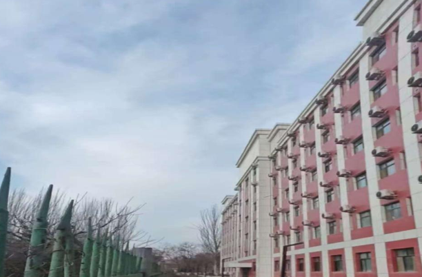 屏幕截图 2025-07-10 194143.png