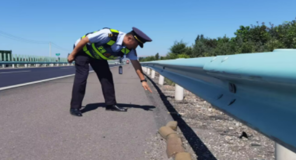 屏幕截图 2025-07-17 214612.png