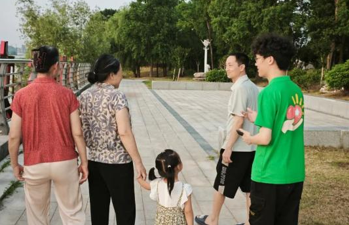 屏幕截图 2025-08-27 202356.png