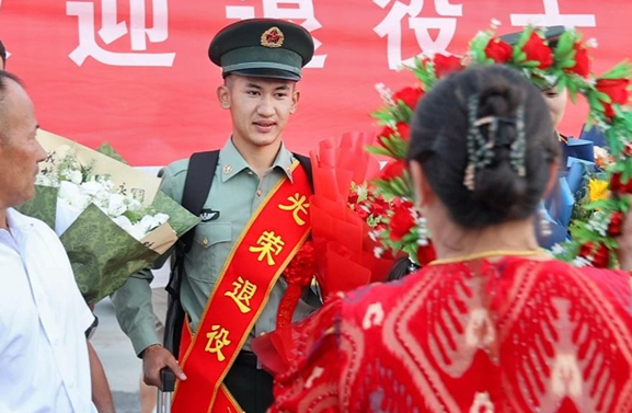 09051757069419230829.png 屏幕截图 2025-09-05 184932.png