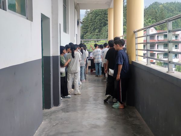 学生排队登记信息.jpg