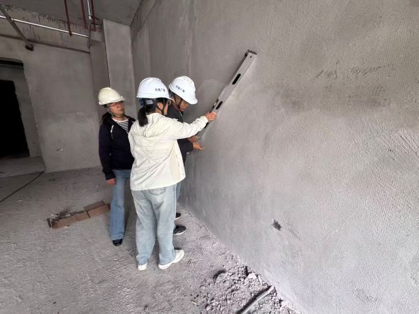 新疆天筑建工集团广联公司：质量月严落实，筑牢工程品质.jpg