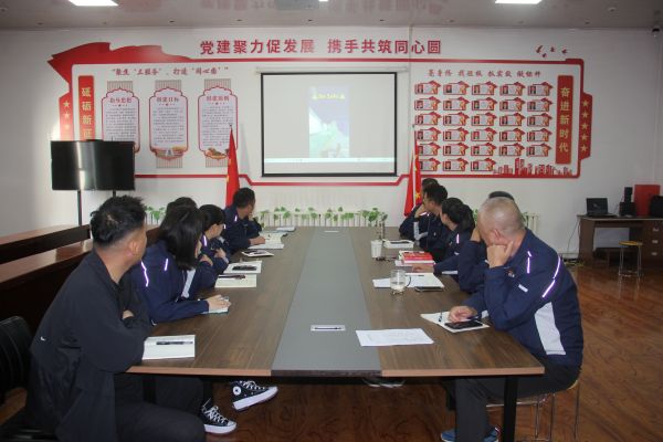 天筑润天劳务公司开展节前消防、安全生产培训2.JPG