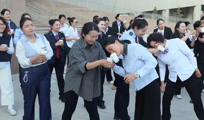 屏幕截图 2025-10-09 192346.png