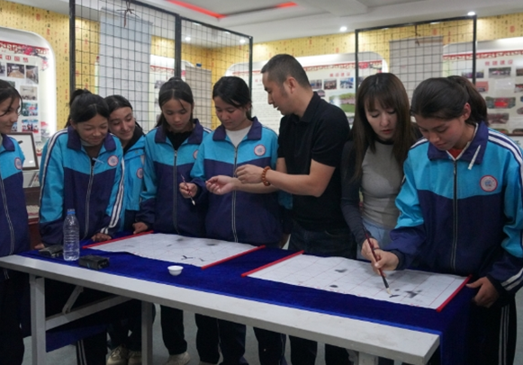 10301761825568880754.png 屏幕截图 2025-10-30 193948.png