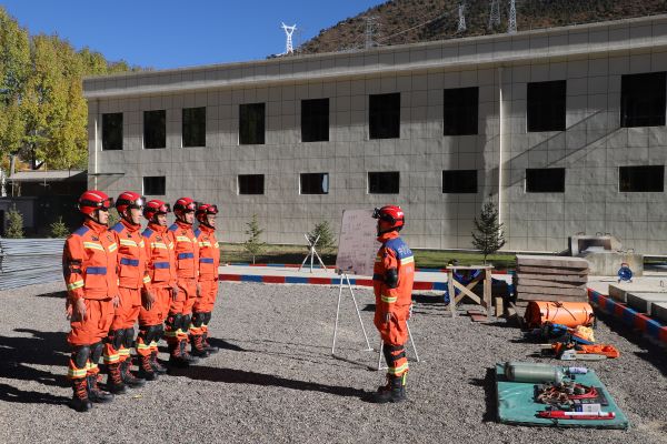 11051762348785387329.jpg 1 理论讲解.JPG