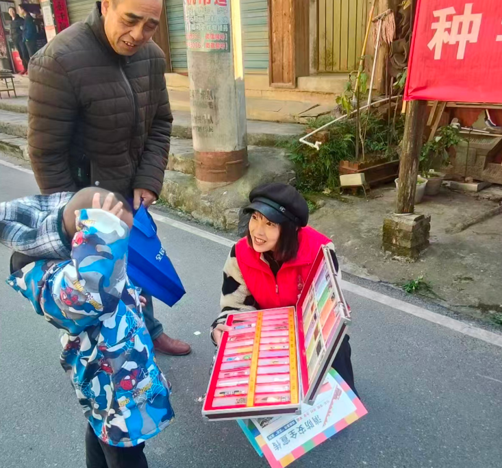 屏幕截图 2025-11-21 190433.png