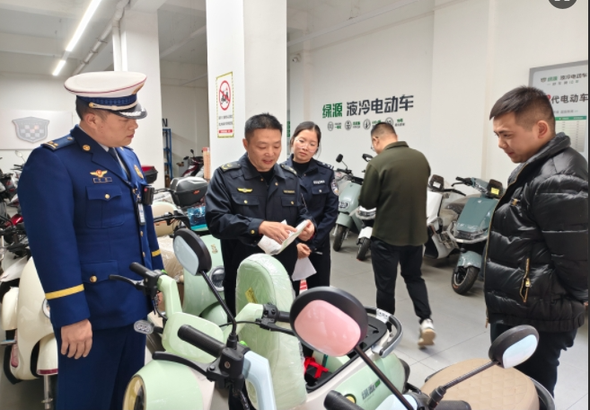 12041764846498328009.png screenshot-1764846132866.png