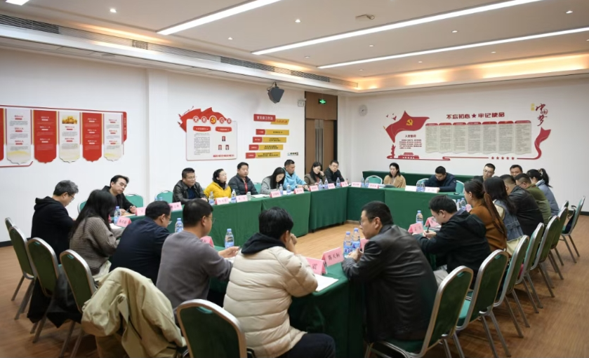 12061765002069369700.png screenshot-1764997199283.png