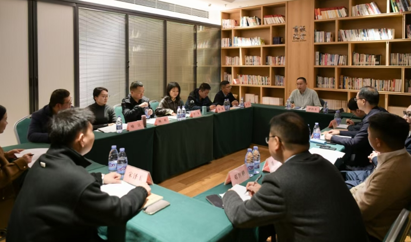 12061765002223647893.png screenshot-1764997230815.png