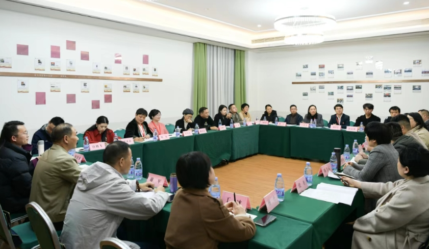 12061765002269429514.png screenshot-1764997272167.png