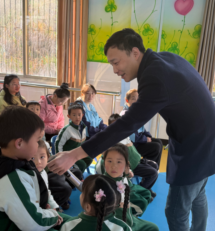 屏幕截图 2025-12-08 183427.png