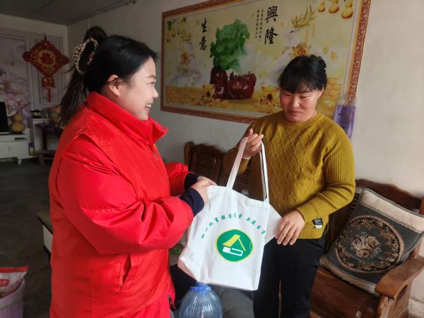 12091765278506877995.jpg 4042f13694a12244ff02e90dad6cf796.jpg