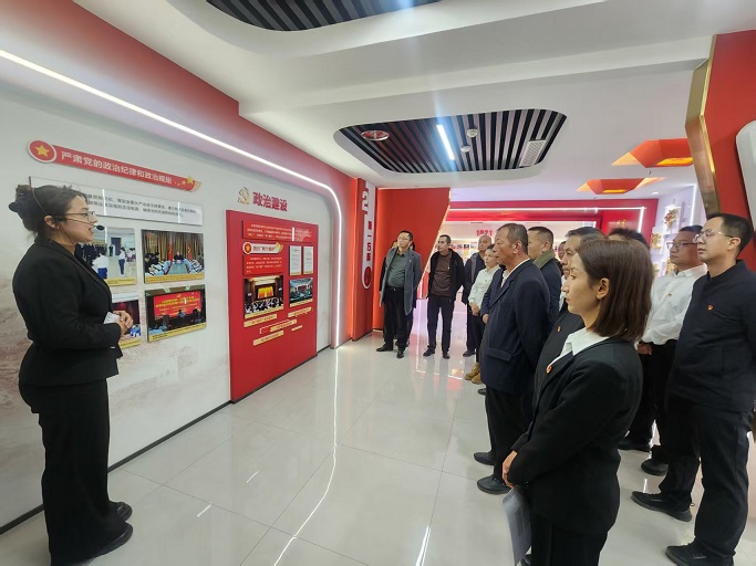 12141765710355687134.jpg c8f5b510b560d03550f7516d1a2334ec.jpg