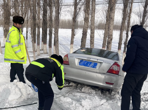 屏幕截图 2025-12-15 193914.png