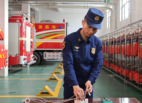 12161765882936296290.png 屏幕截图 2025-12-16 185923.png