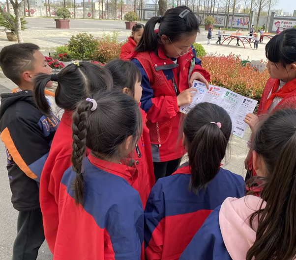 12171765968292890355.png 屏幕截图 2025-12-17 184440.png