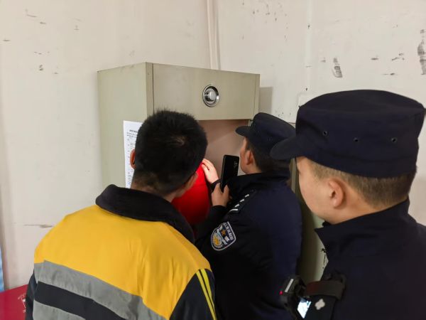 01041767520225595785.jpg 81aad7adb9d0e9a2b8c2d36c02b6b3f.jpg