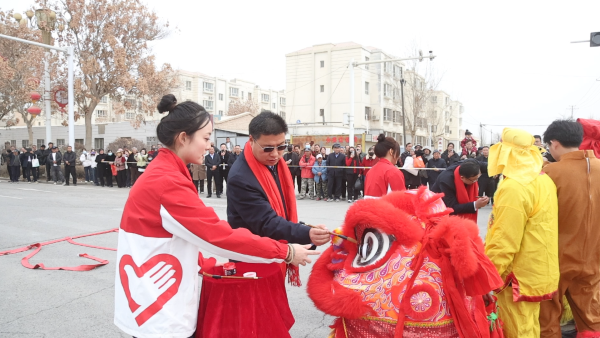 古丽尼尕 摄1.png