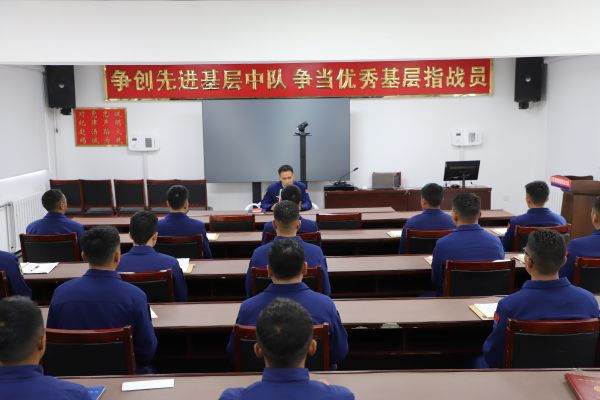 1 开展条令学习.JPG