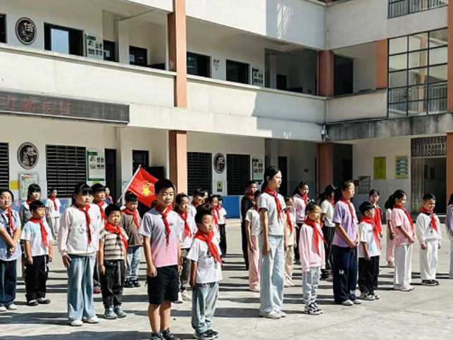 屏幕截图 2026-10-13 225233.png